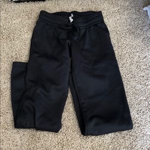 Black under armour pants